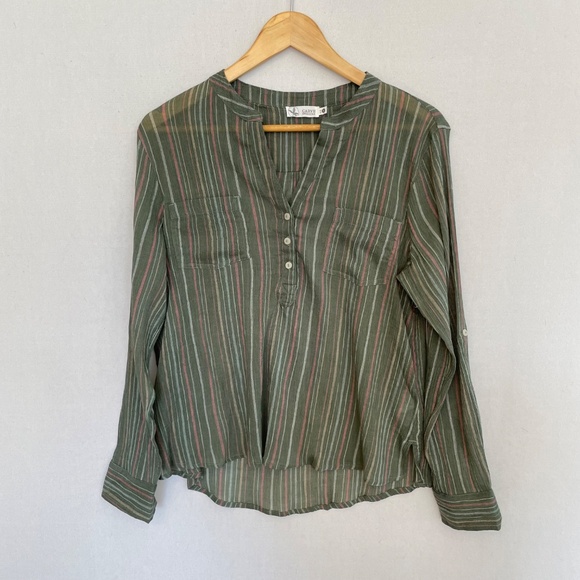 CARVE DESIGNS Women’s Size Small Dylan Gauze Shirt in Green Cilantro Stripe - Picture 6 of 6
